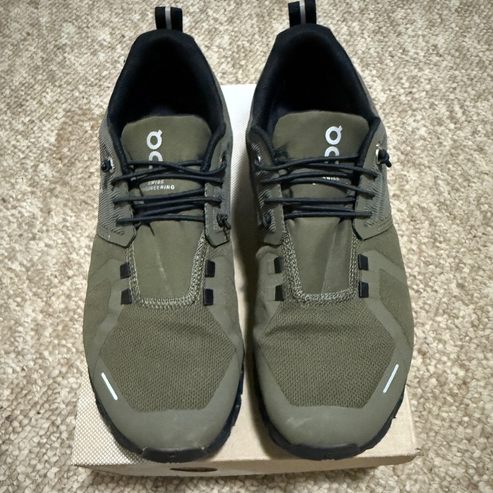 Women’s ON Cloud 5 WATERPROOF! Worn handful of times. Size 8 w/box. Olive color.